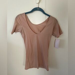 NWT Numi The Signature Undershirt Almond XS